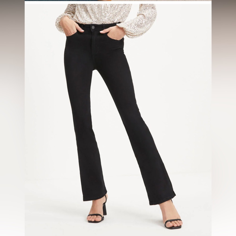 Vici Collection Hidden Black Slit Hem Flare Jean size 26
